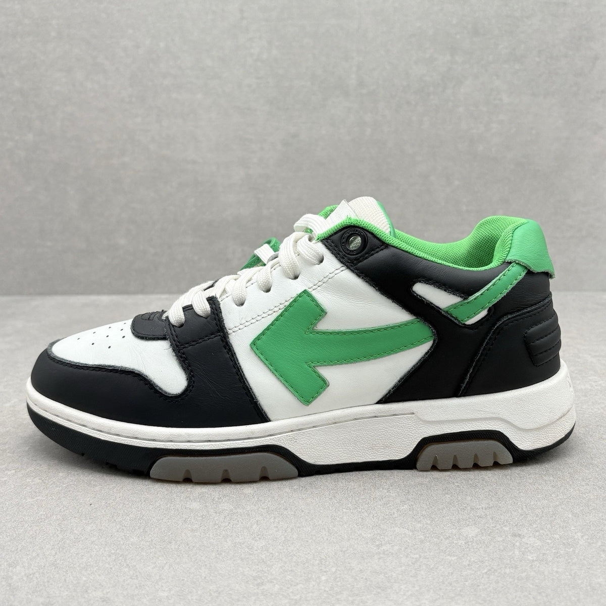 Out of Office Black Green — photo 7