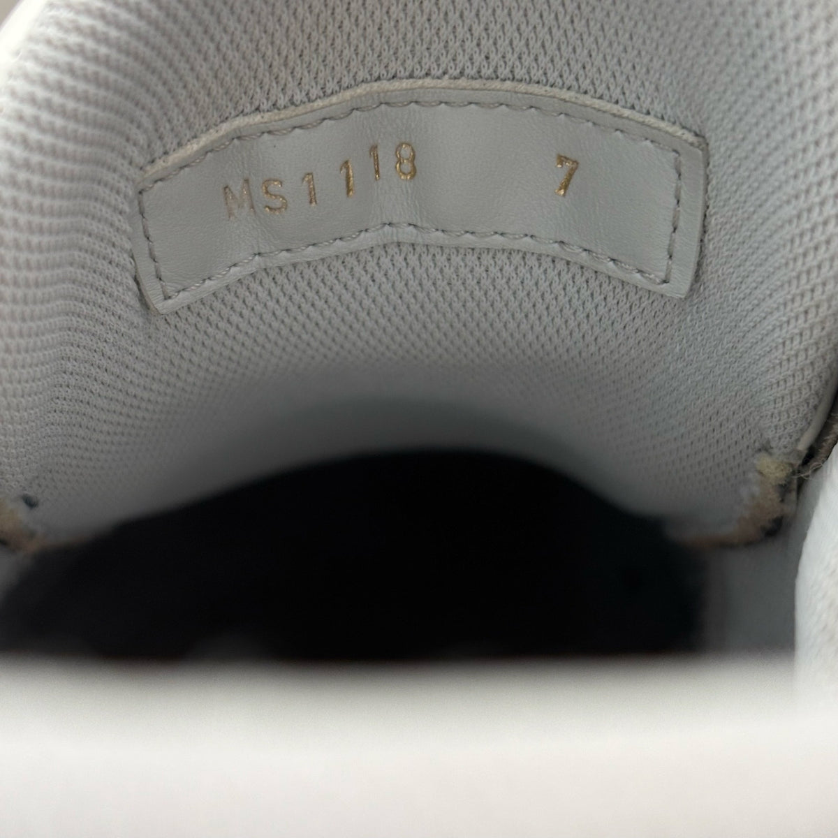 x Virgil Trainer SS19 — photo 13