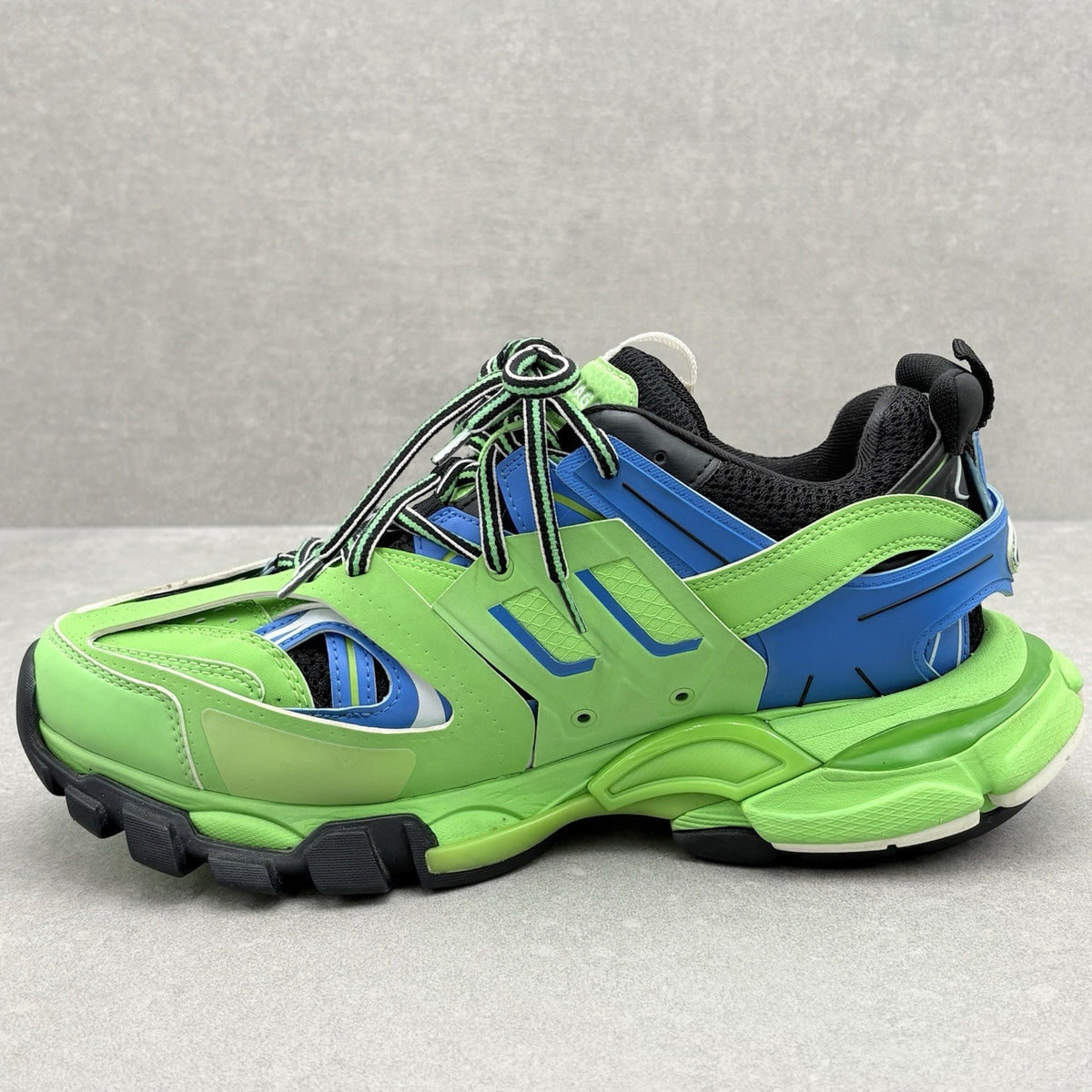 Track Blue Green — photo 4