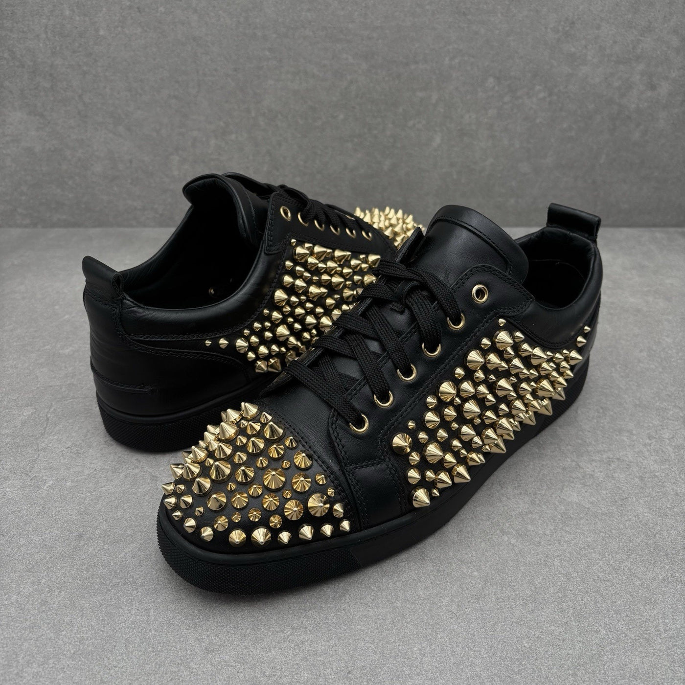 Low Spiked Sneaker Black Gold