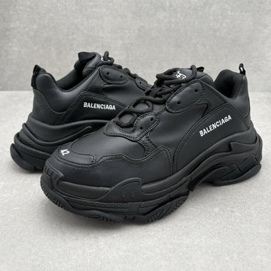 Triple S Black