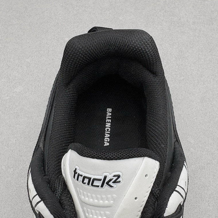 Track 2 Trainer White Black — photo 6