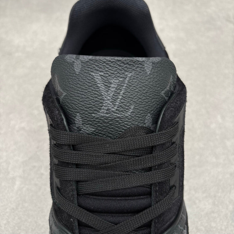 Trainer Black Monogram — photo 12