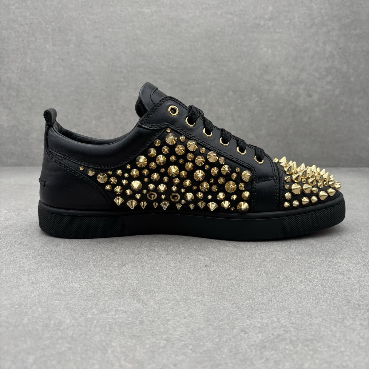 Low Spiked Sneaker Black Gold — photo 10