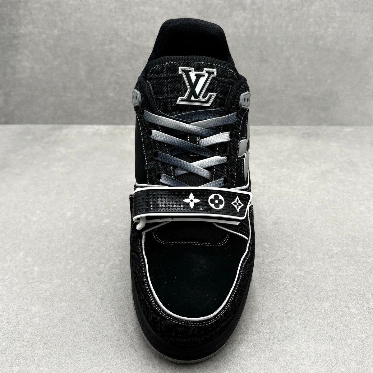 WORN ONCE! Louis Vuitton Crocodile Denim Strap Trainer — photo 11
