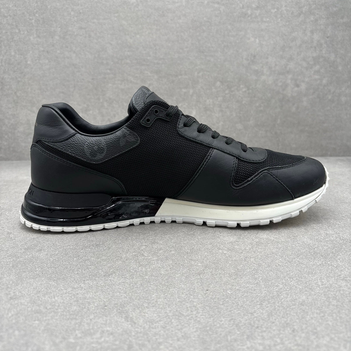 Run Away Sneaker Black — photo 10