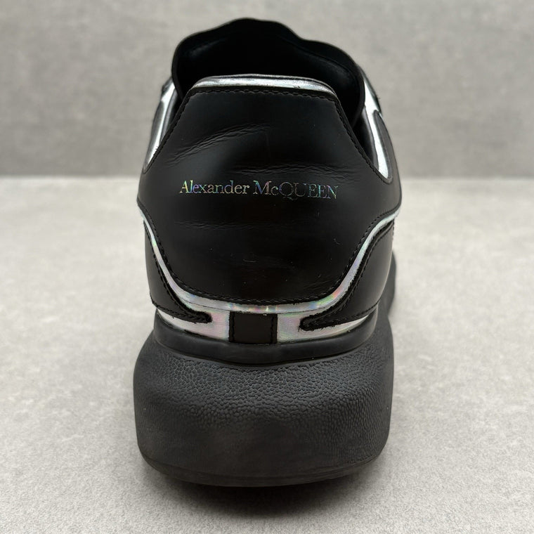 Oversized Sneaker Black Silver Holo — photo 3