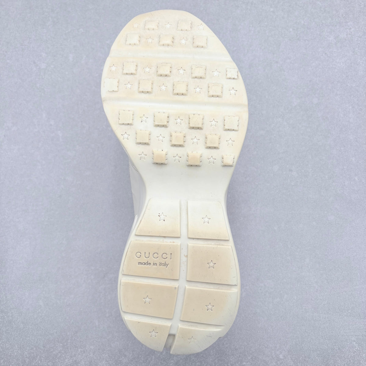 Gucci Rhyton Sneaker Beige — photo 11