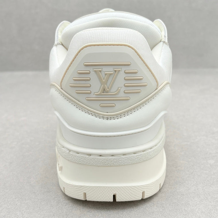 ONLY WORN ONCE! Louis Vuitton Maxi White — photo 9