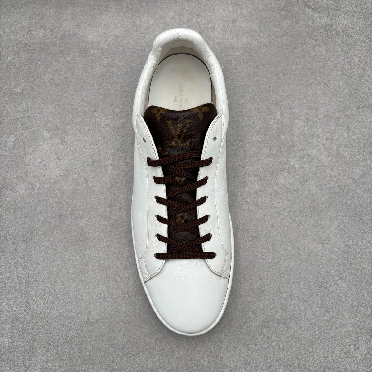 Luxembourg White, Brown — photo 5