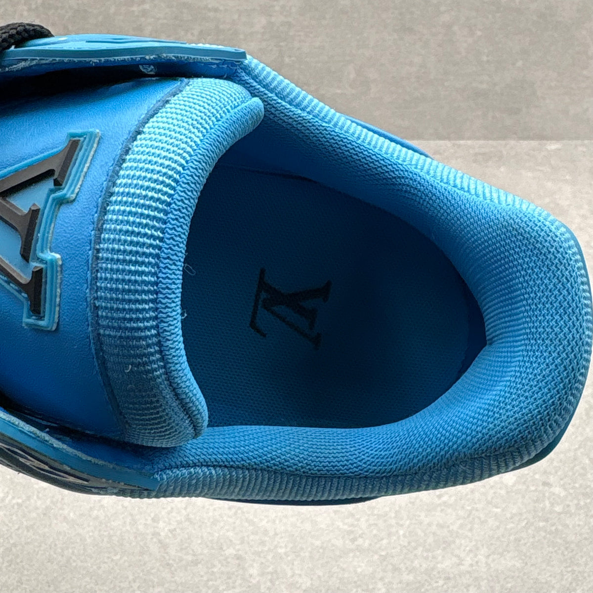 Louis Vuitton Trainer Blue Black — photo 6