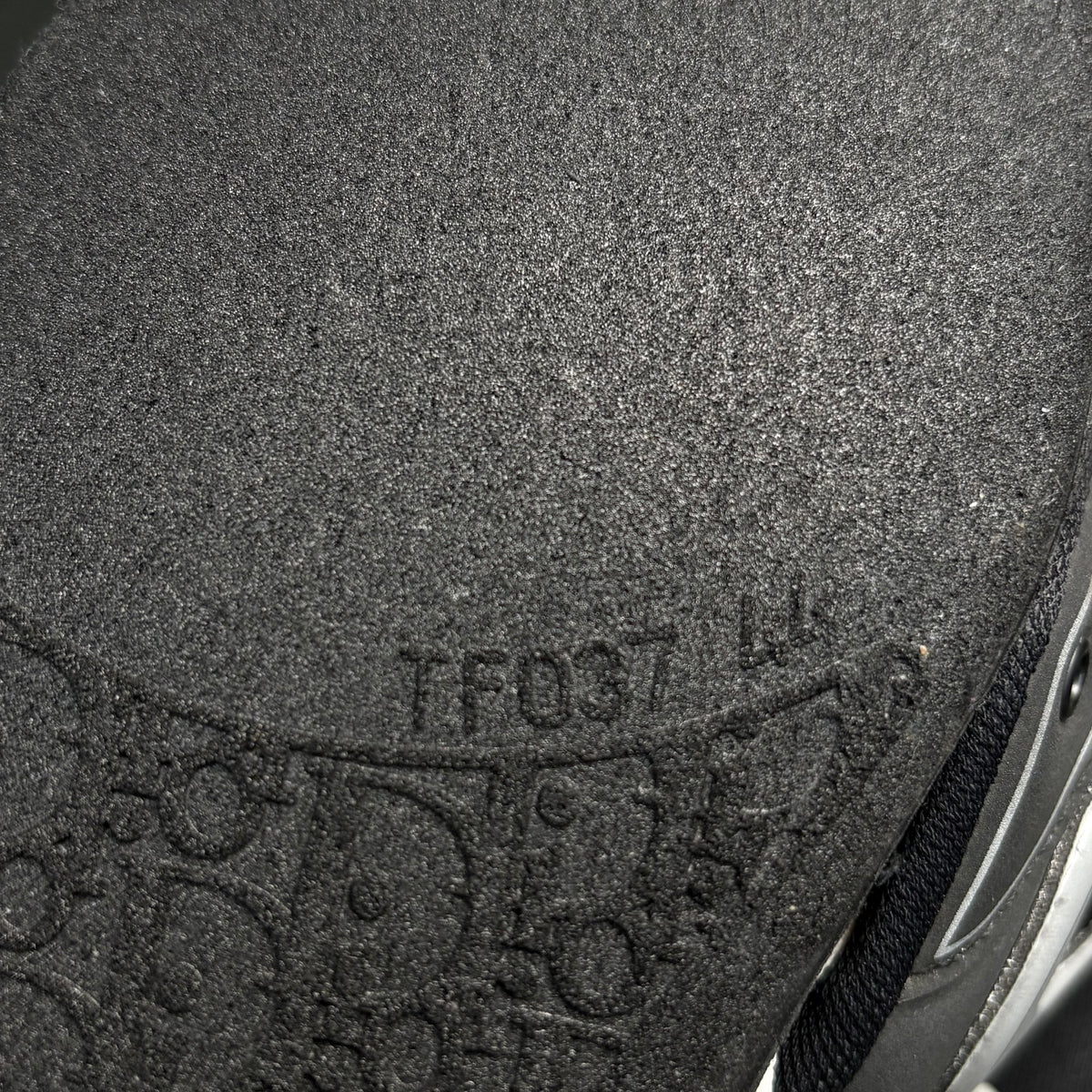 B30 Reflective Sneaker Black White — photo 14
