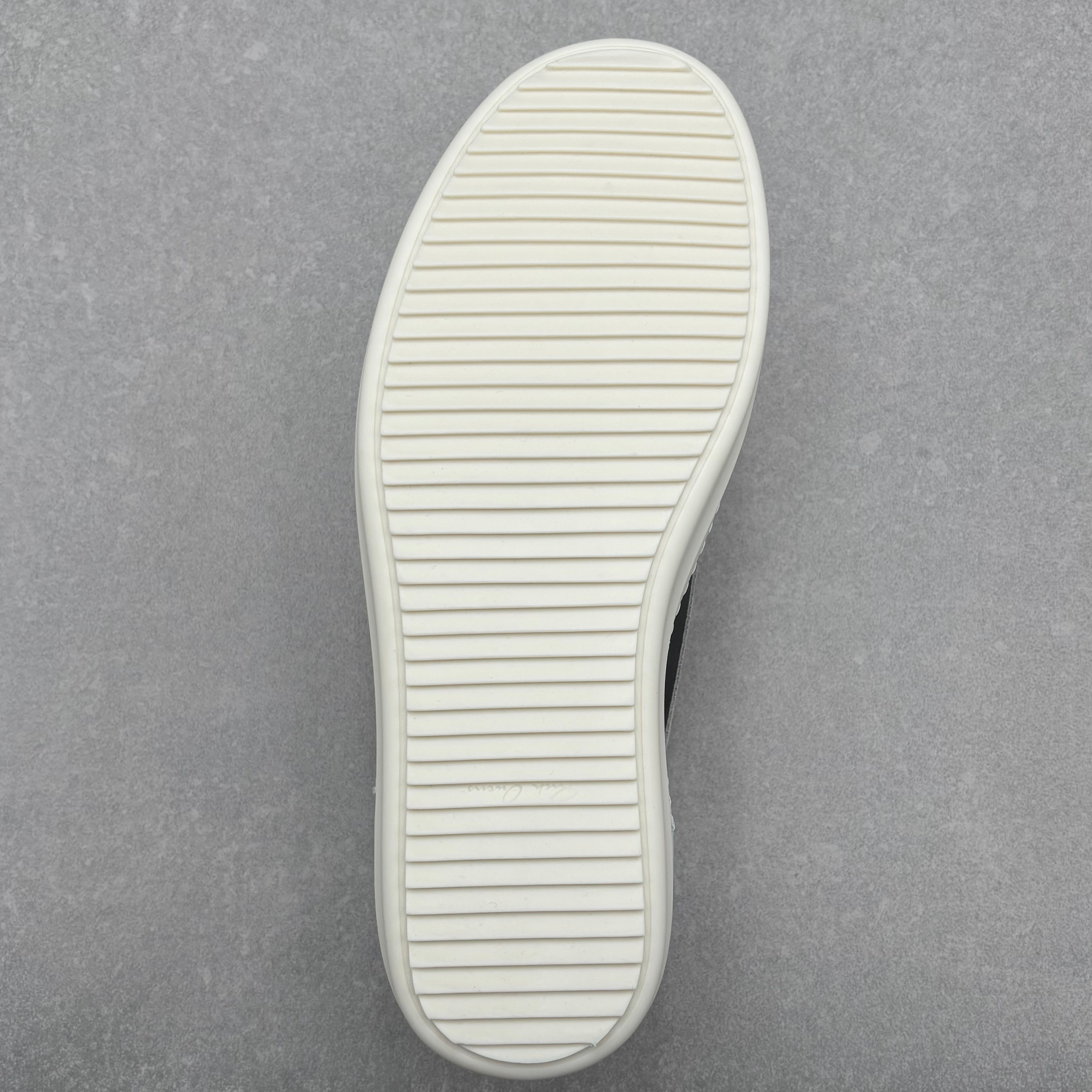 Rick Owens Lido Vintage Sneaker ' Black Milk ' | Size 42 (9 US)