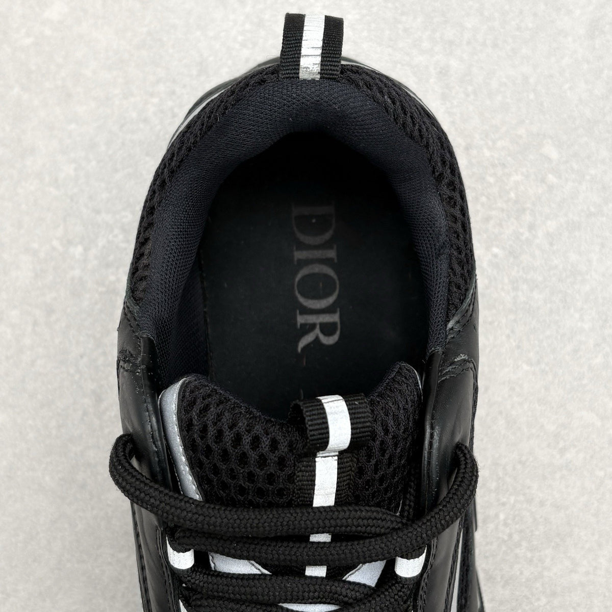 B22 Sneaker Black — photo 11
