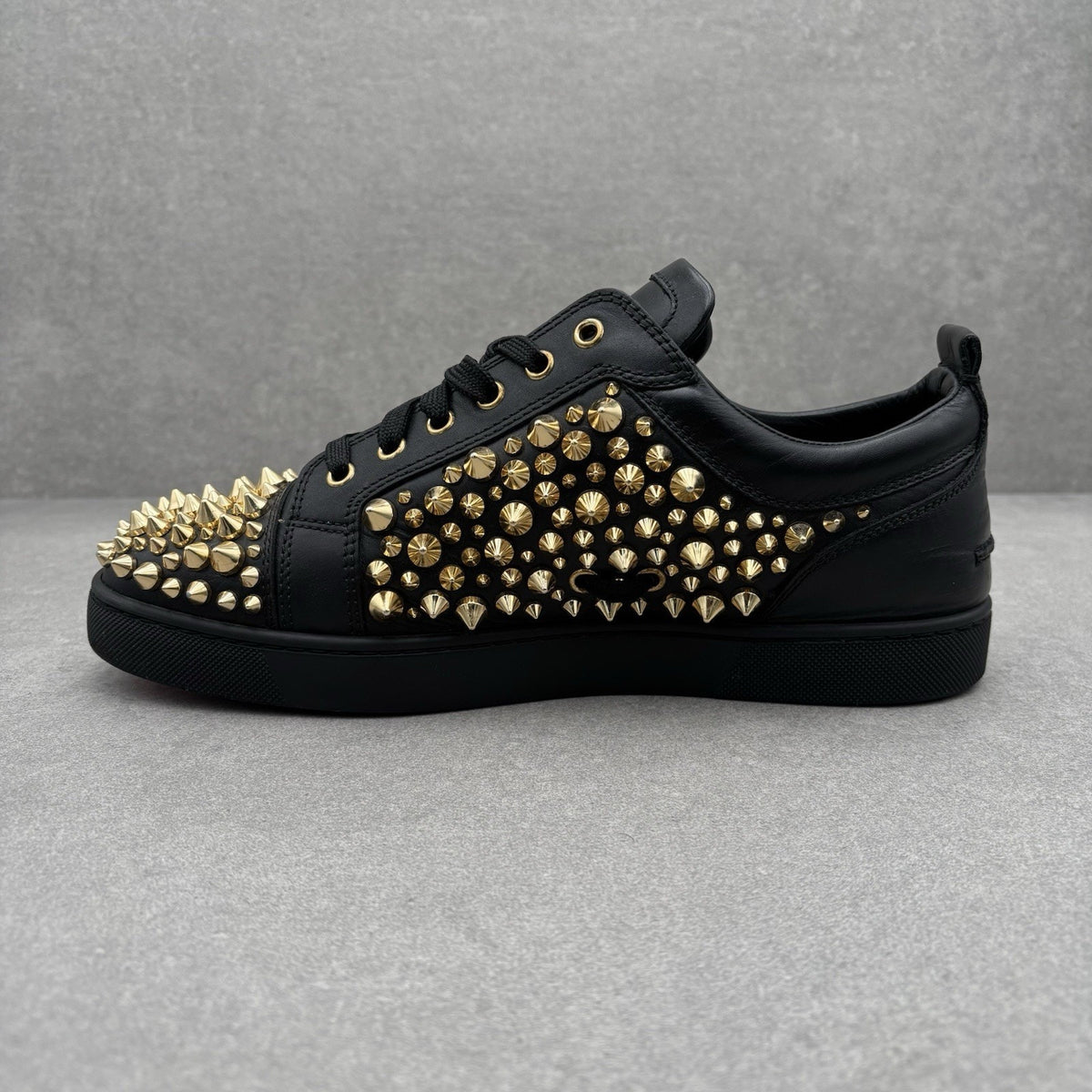 Low Spiked Sneaker Black Gold — photo 4