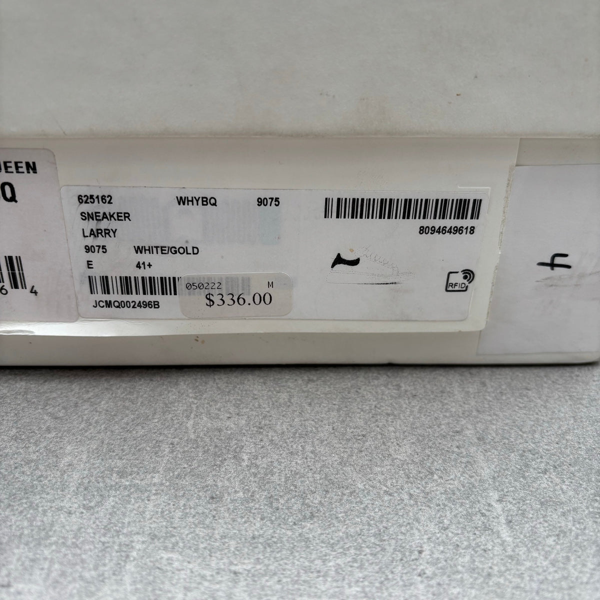Oversized Sneaker White Gold — photo 15