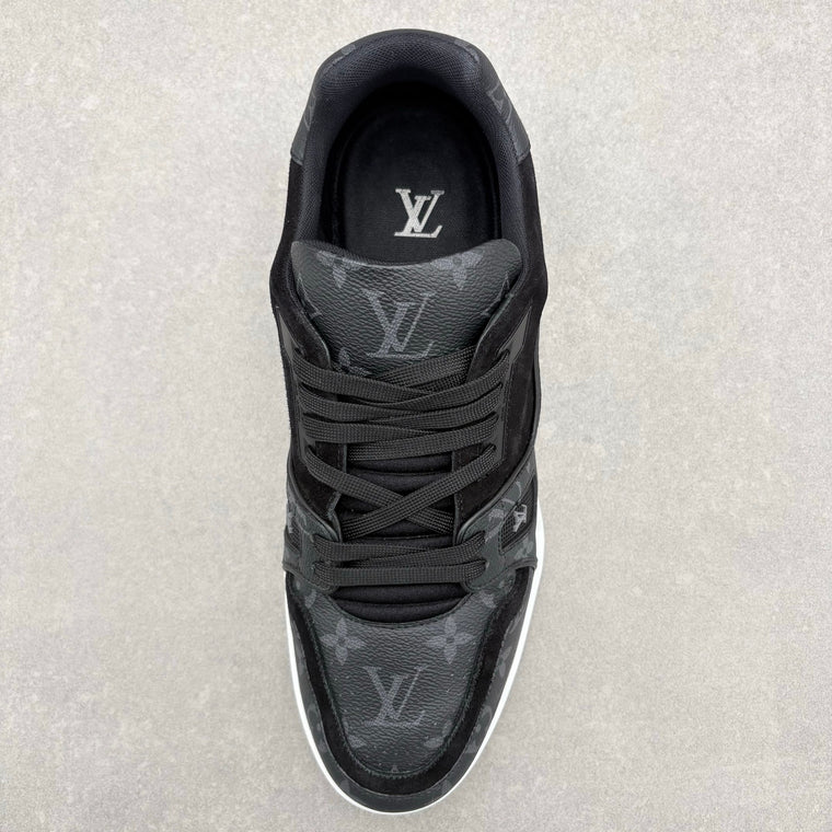 Monogram Trainer Black — photo 11