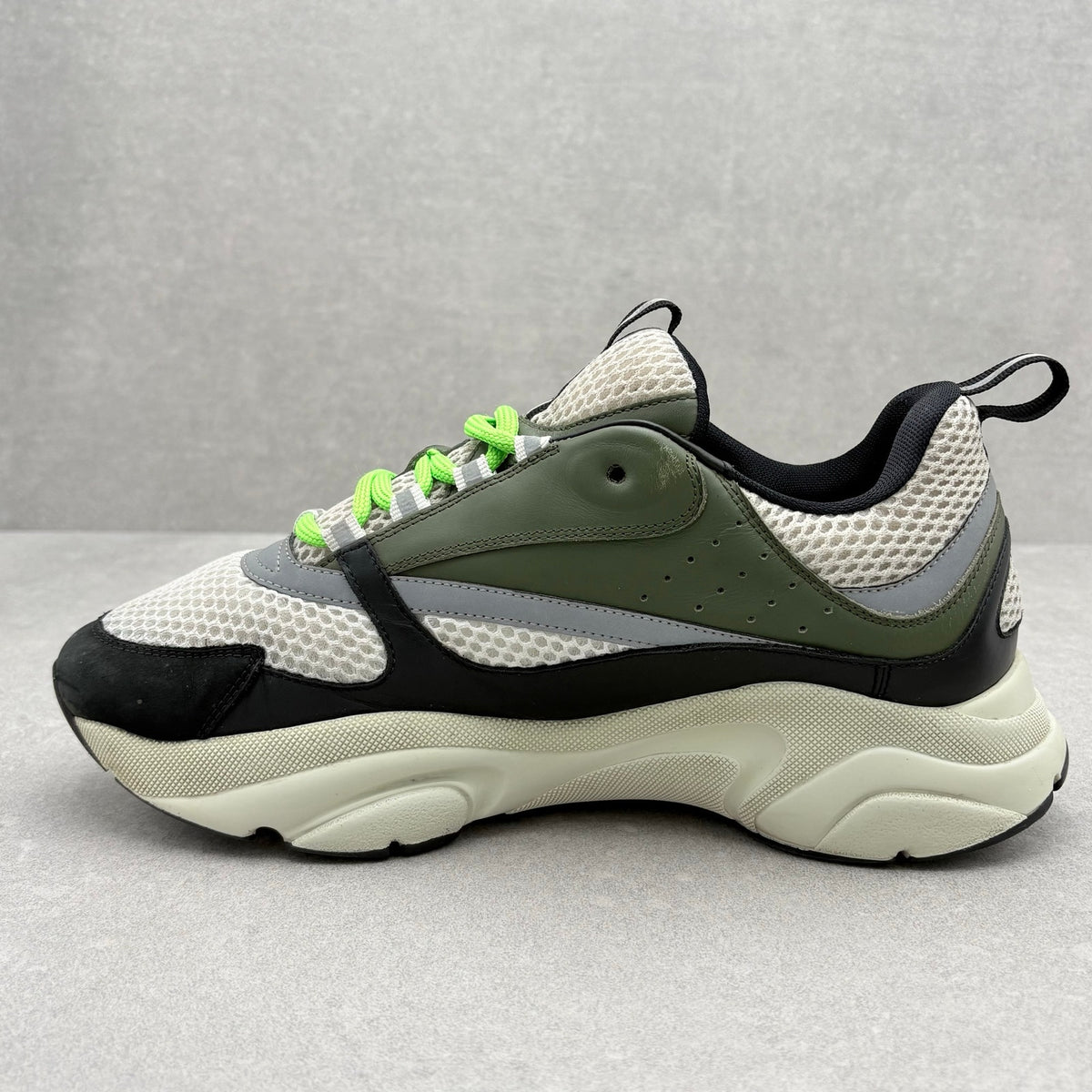 B22 Reflective Sneaker Cream White Olive Black — photo 4