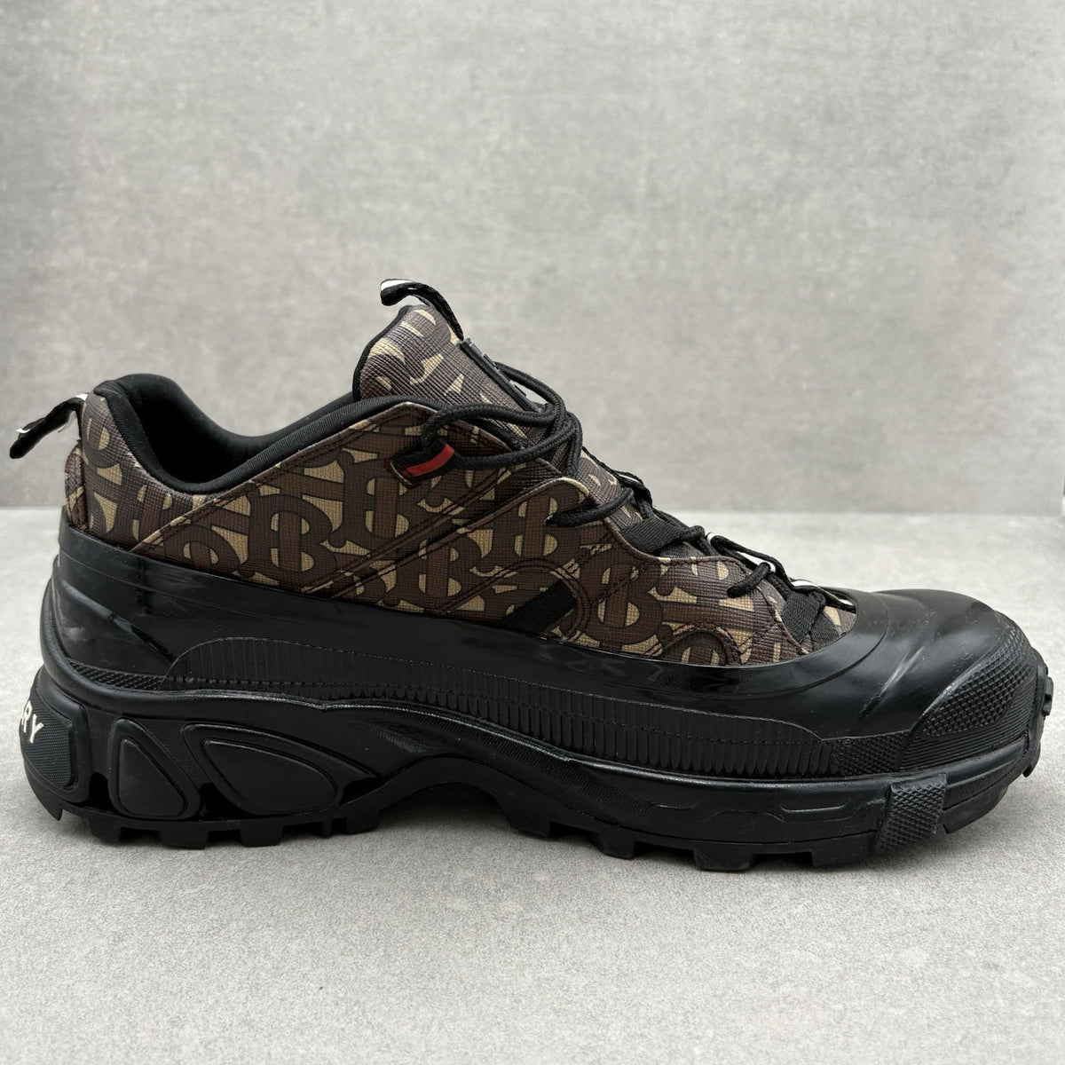 Arthur Low-Top Monogram Print — photo 11