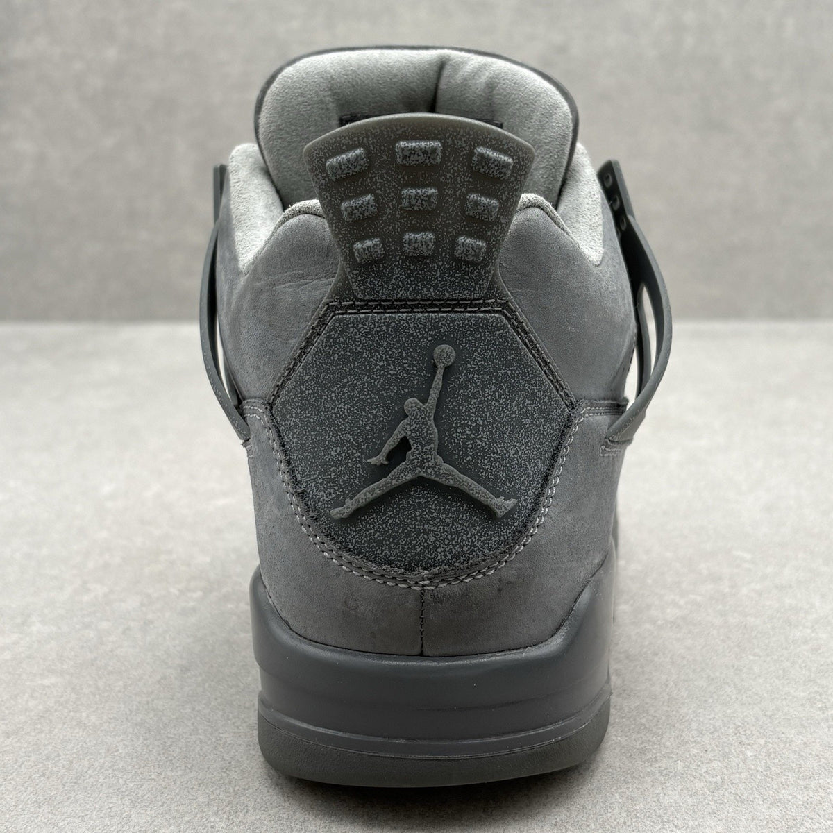 Air Jordan 4 Retro SE Wet Cement — photo 3