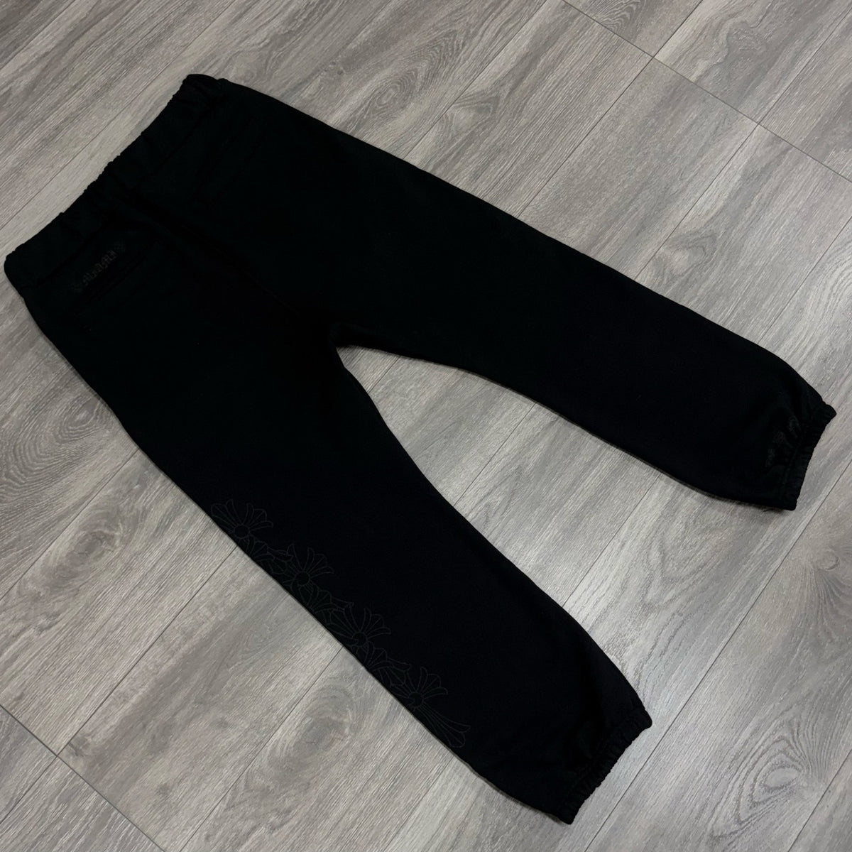 Miami Exclusive Vertical Cross Logo Black — photo 7