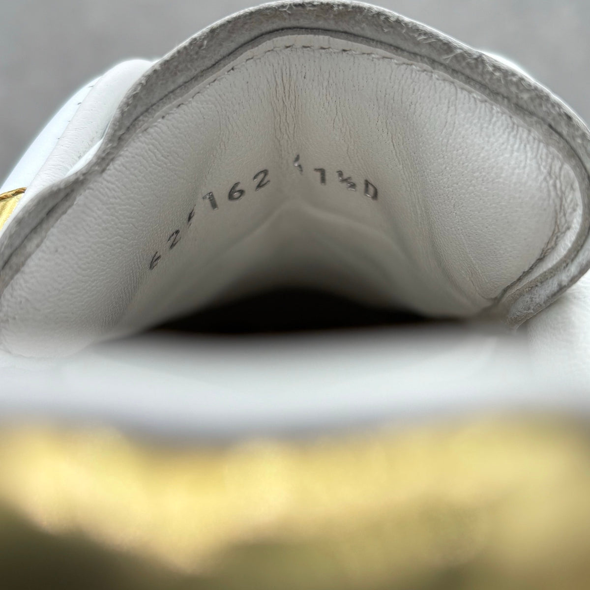 Oversized Sneaker White Gold — photo 14