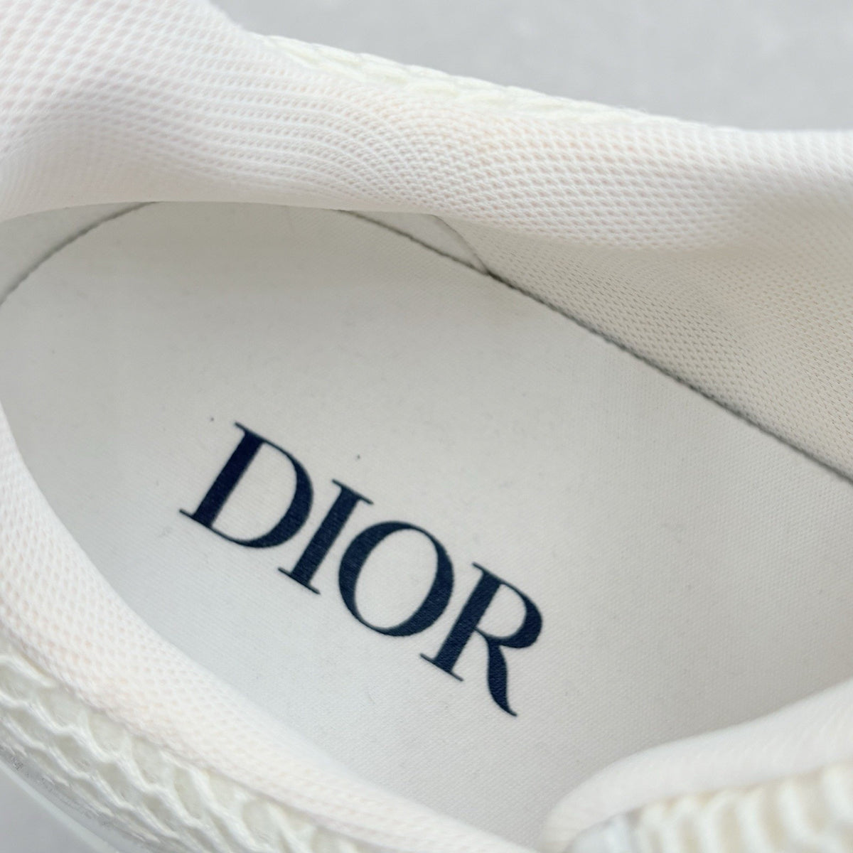B22 Sneaker White Reflective — photo 6