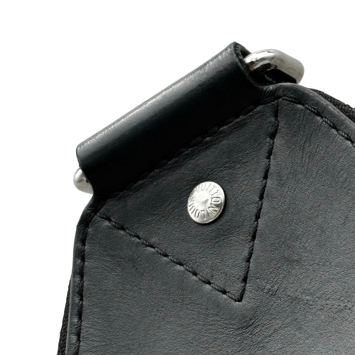 Damier Infini Avenue Sling Bag Onyx — photo 3
