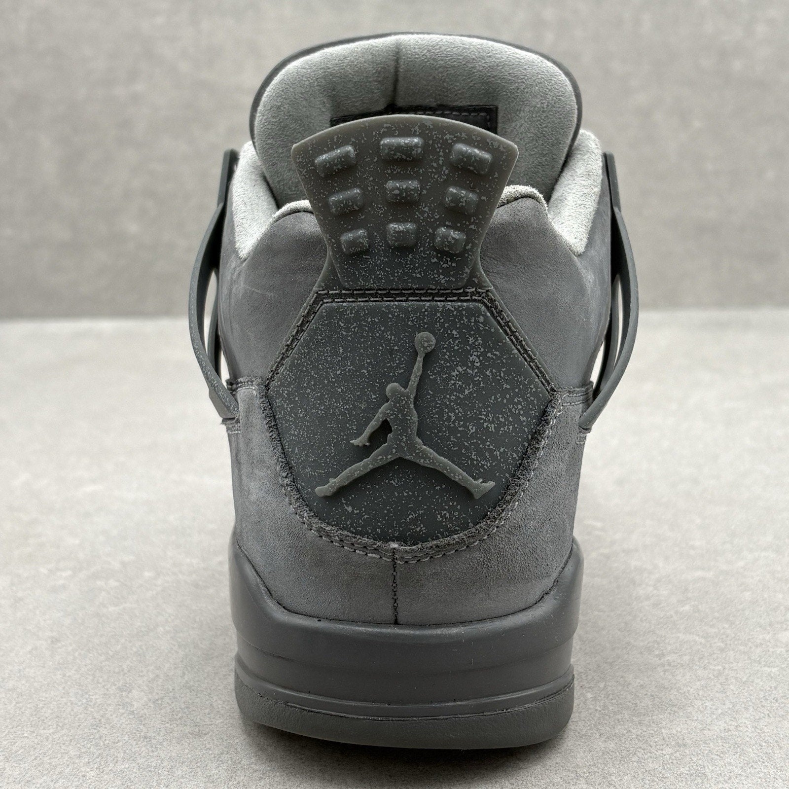Air Jordan 4 Retro SE ' Wet Cement ' | Size 9.5 US