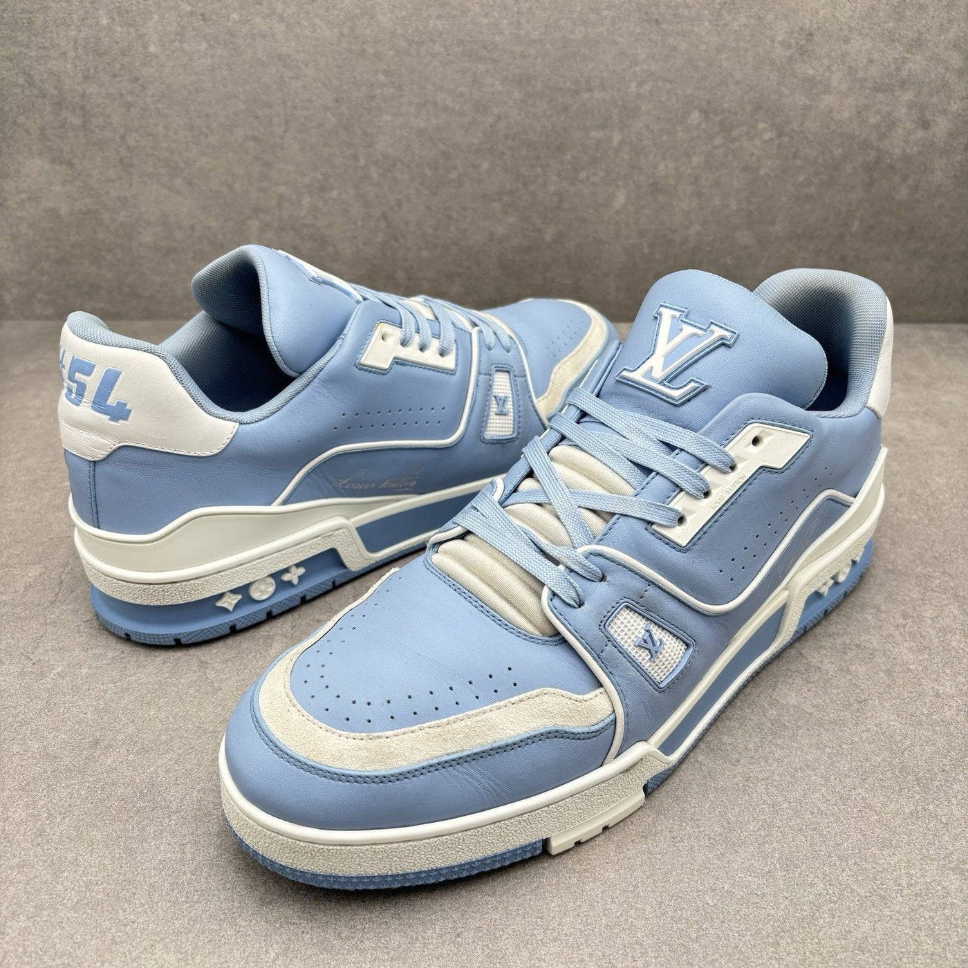 Trainer White Light Blue