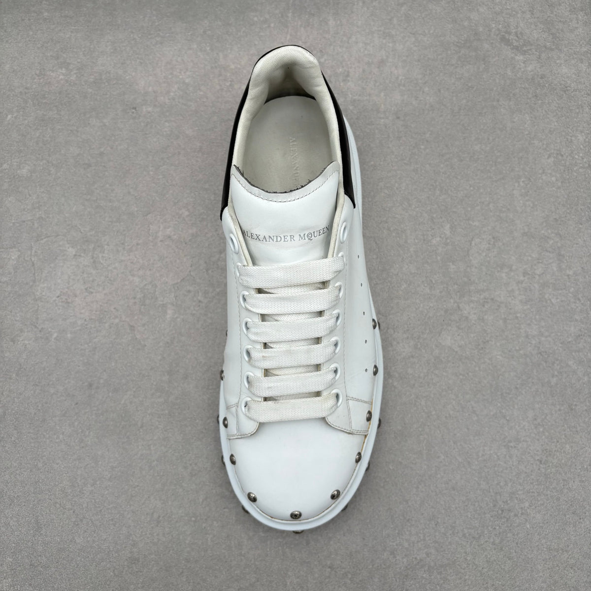 Oversized Studded White Black — photo 11