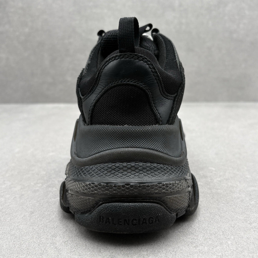 Balenciaga Triple S Clear Sole ' Black ' | Size 42 (9 US)
