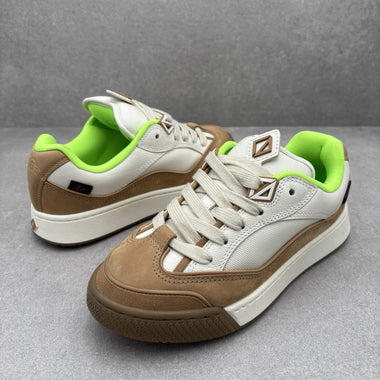 X Travis Scott B713 Cactus Jack Beige Green