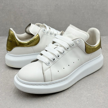 Oversized Sneaker Gold Crocodile