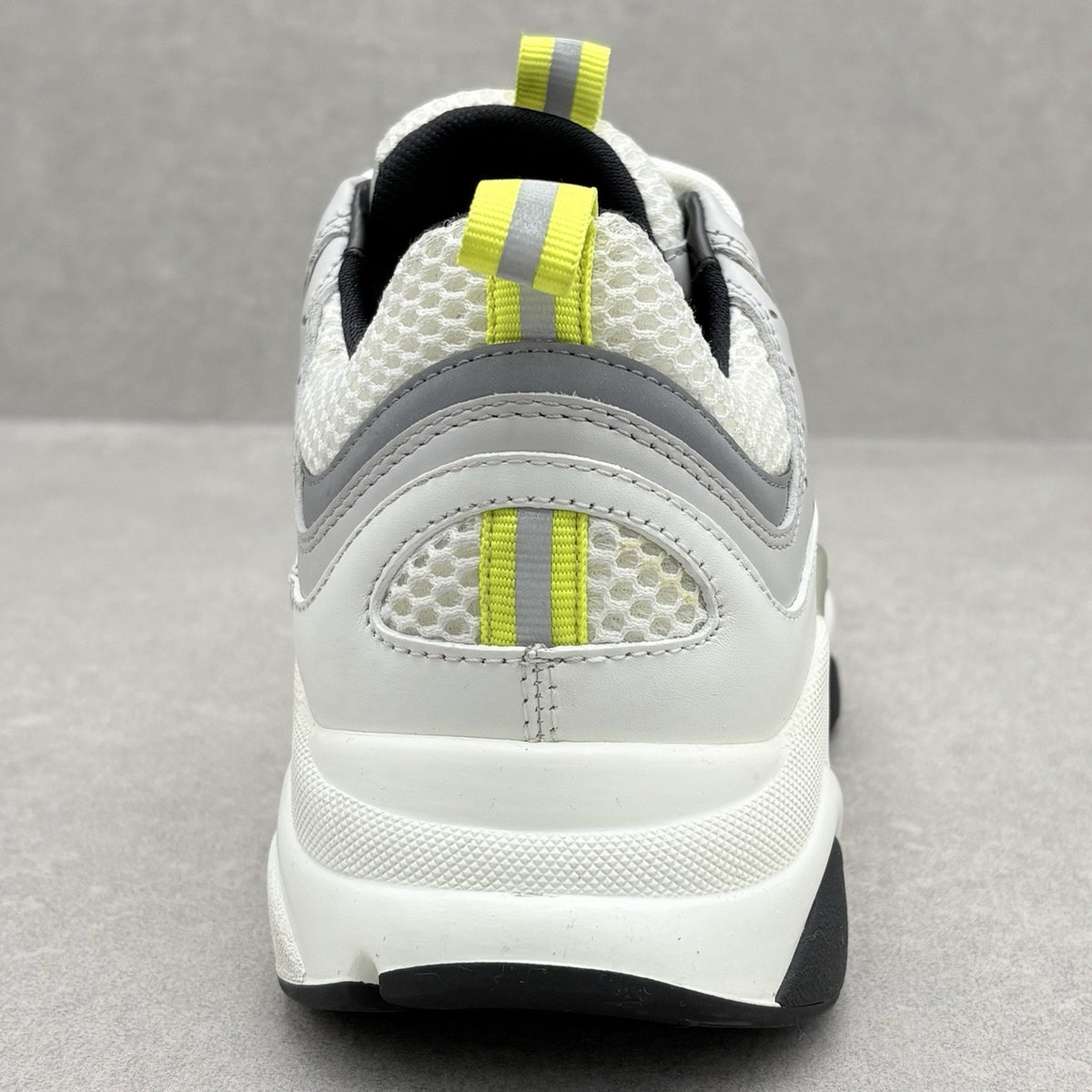 B22 White Yellow — photo 3