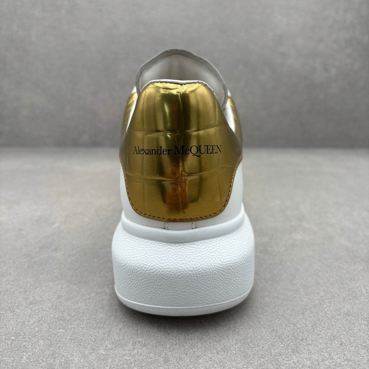 Oversized Sneaker White Gold — photo 3