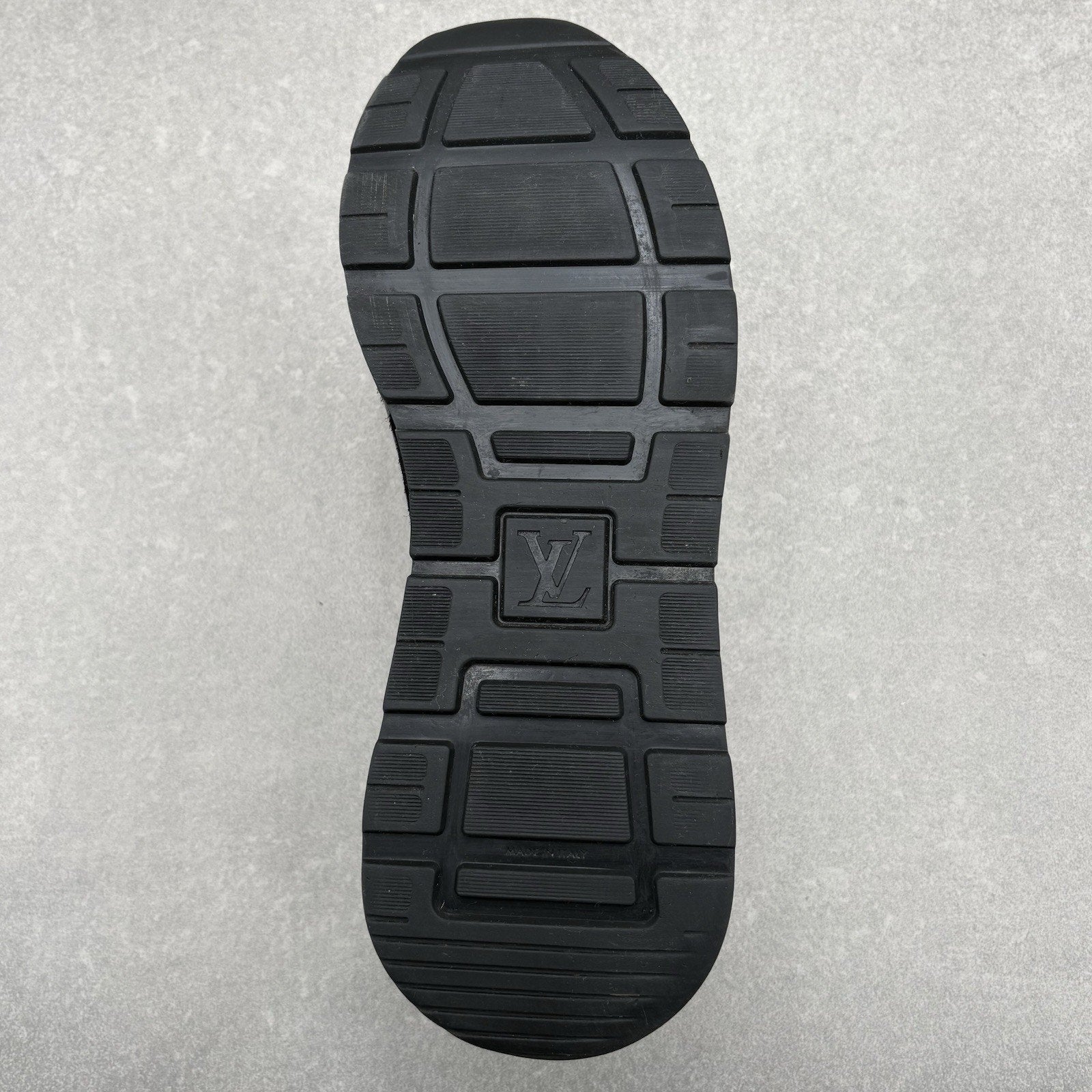 Louis Vuitton Run Away ' Black ' | Size 8 LV (9-9.5 US)