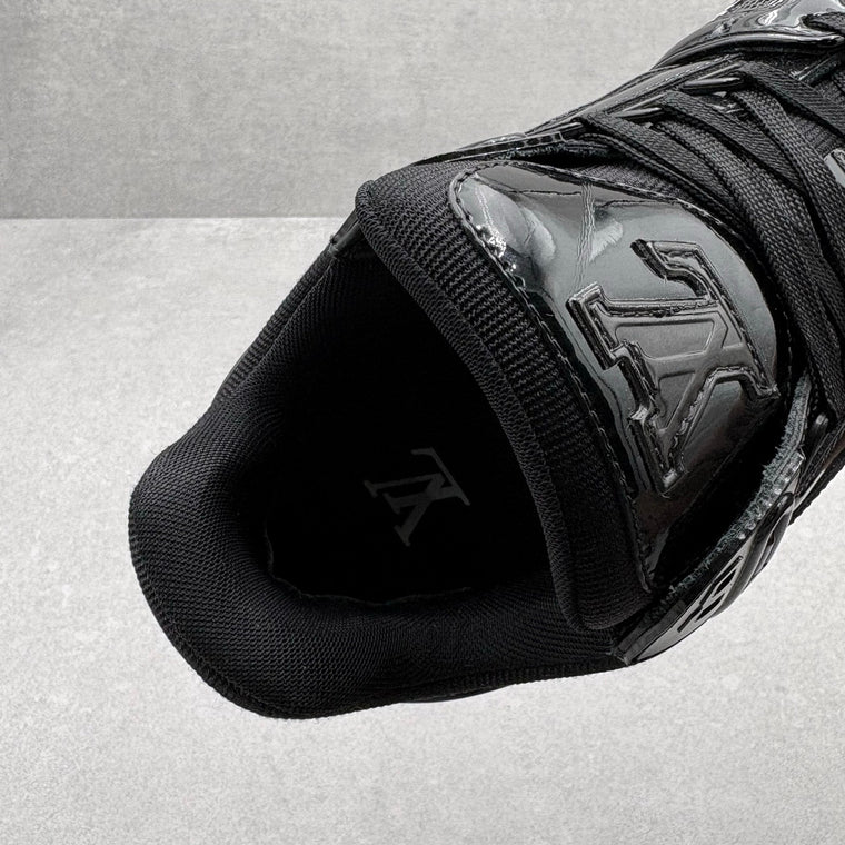 Patent Leather Trainer Black — photo 6