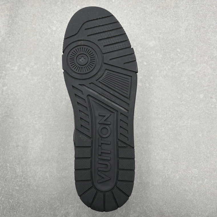 Hardware Calfskin Trainer Black Gold — photo 13