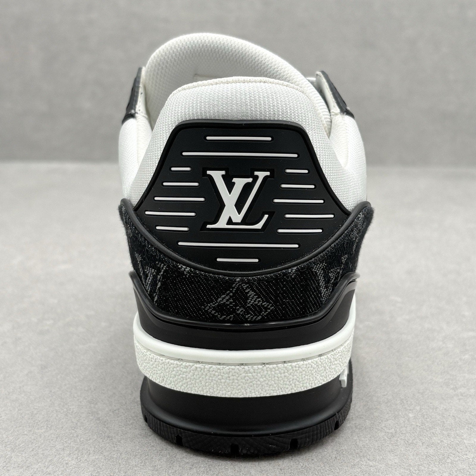 Louis Vuitton Trainer ' White Black ' | Size 6.5 LV (7.5-8 US)
