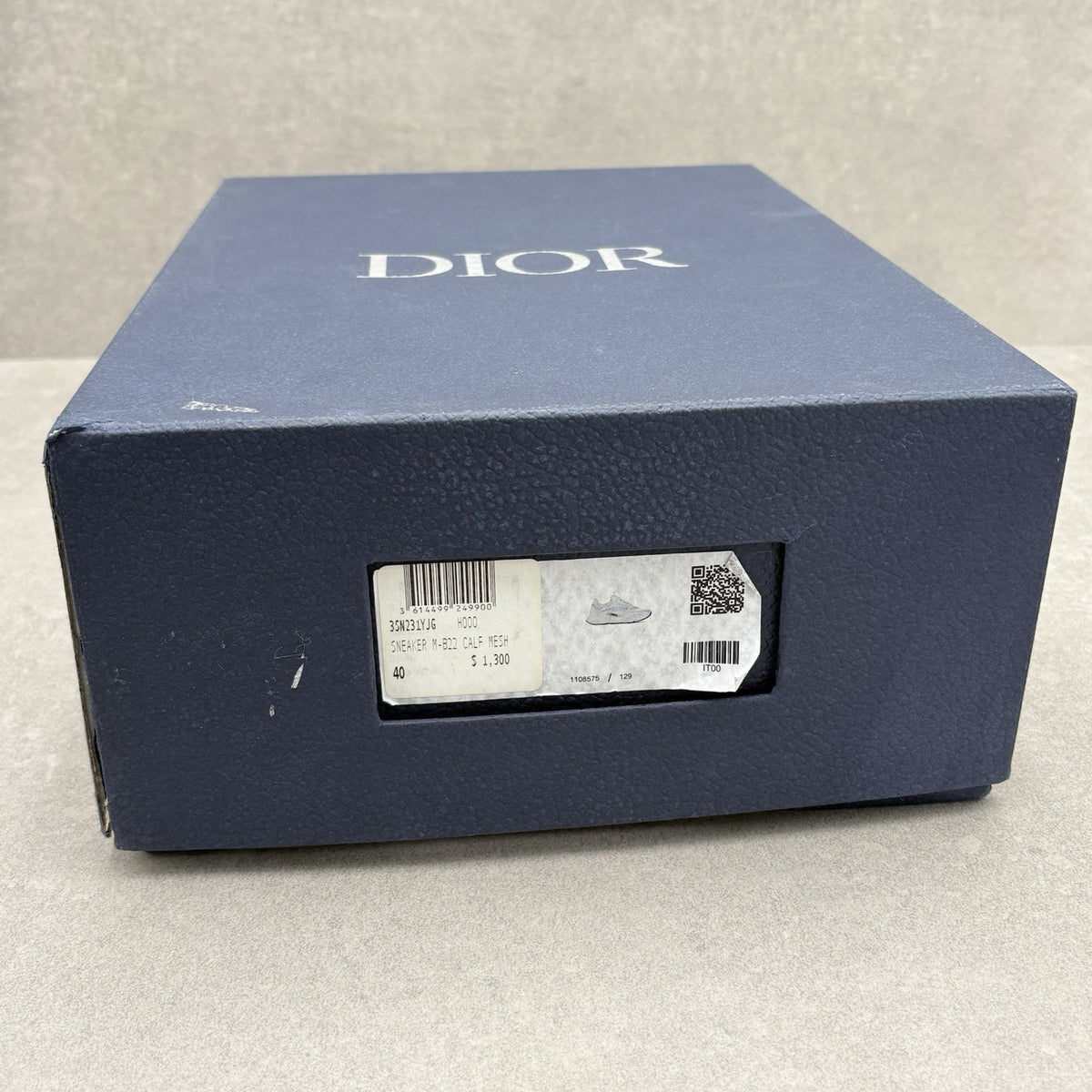 B22 White Yellow — photo 13