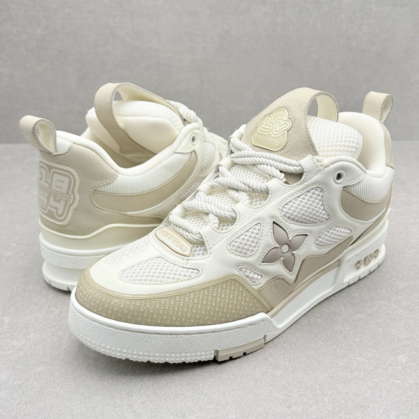 Skate Beige White