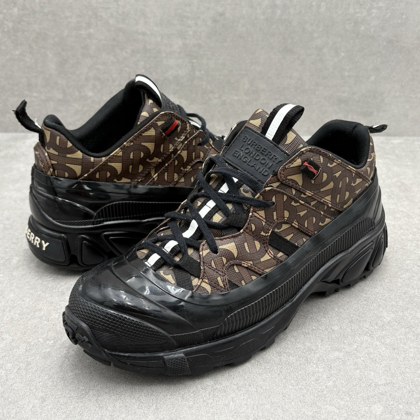 Arthur Low-Top Monogram Print Brown