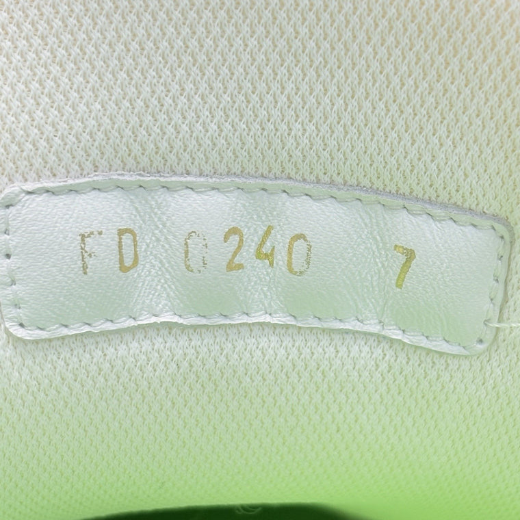 LV Trainer Green — photo 14
