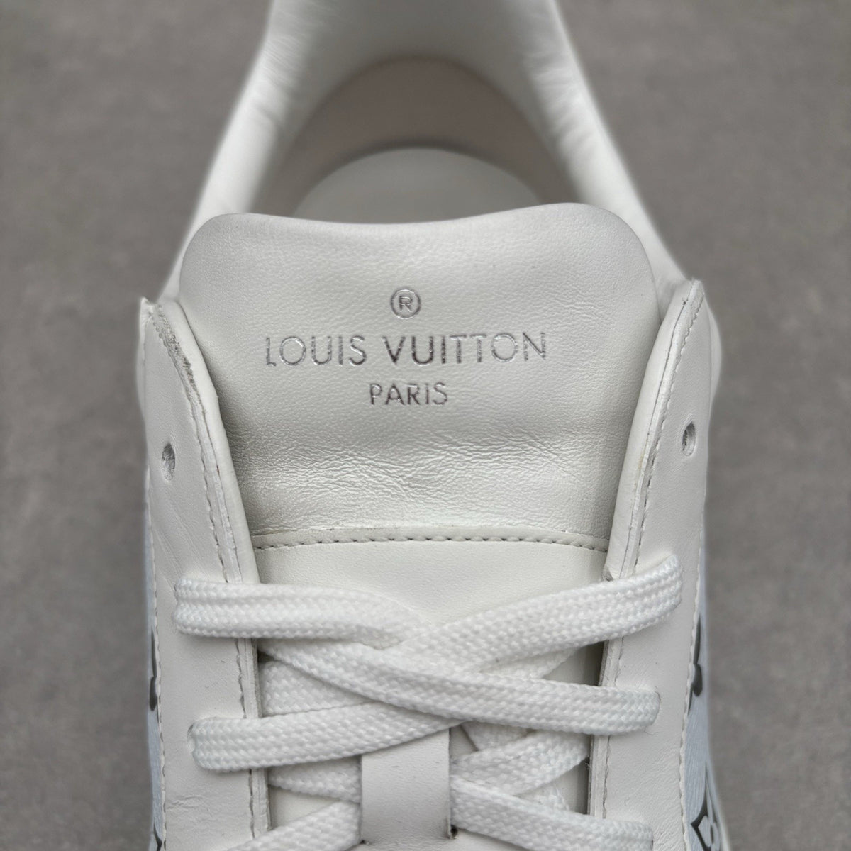 Monogram Luxembourg White — photo 12