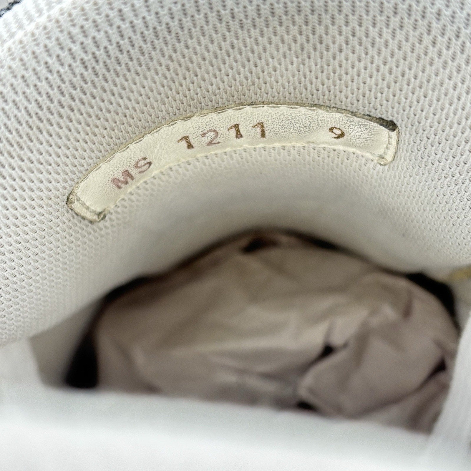 Louis Vuitton Trainer ' Black White ' | Size 9 LV (10-10.5 US)