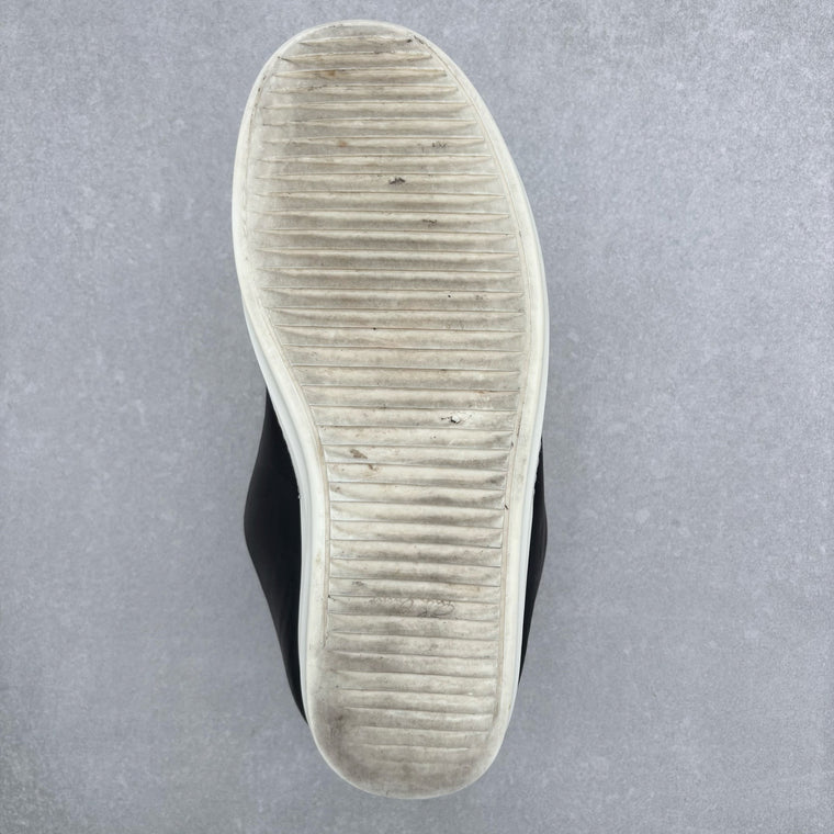 Jumbo Lace Padded Sneaks Low Black — photo 12