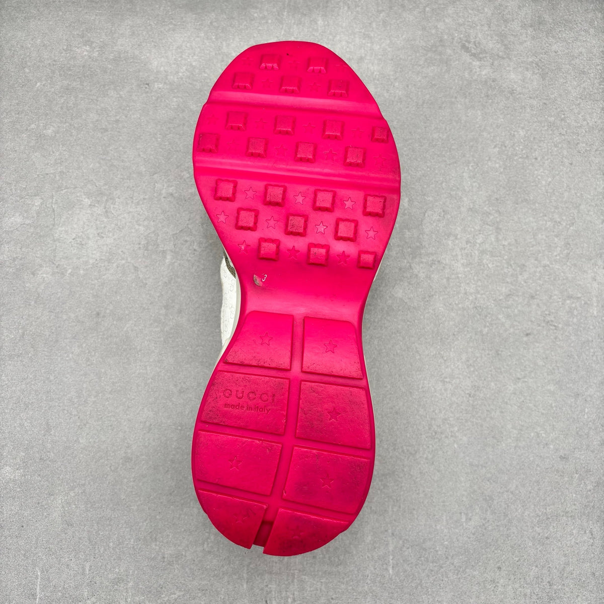 Gucci GG Rhyton Monogram, Pink — photo 14