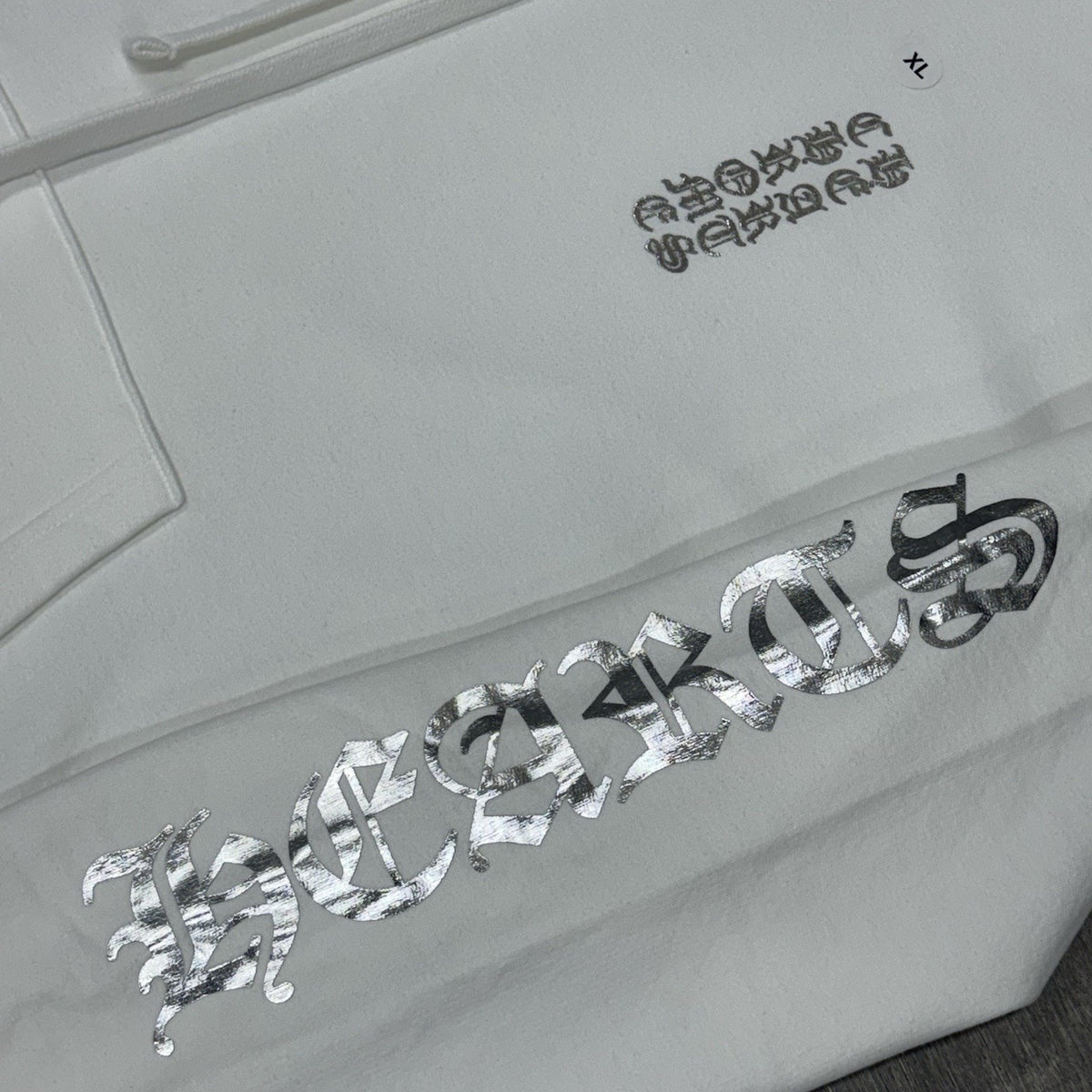 Vertical Logo Foil Hoodie White — photo 4