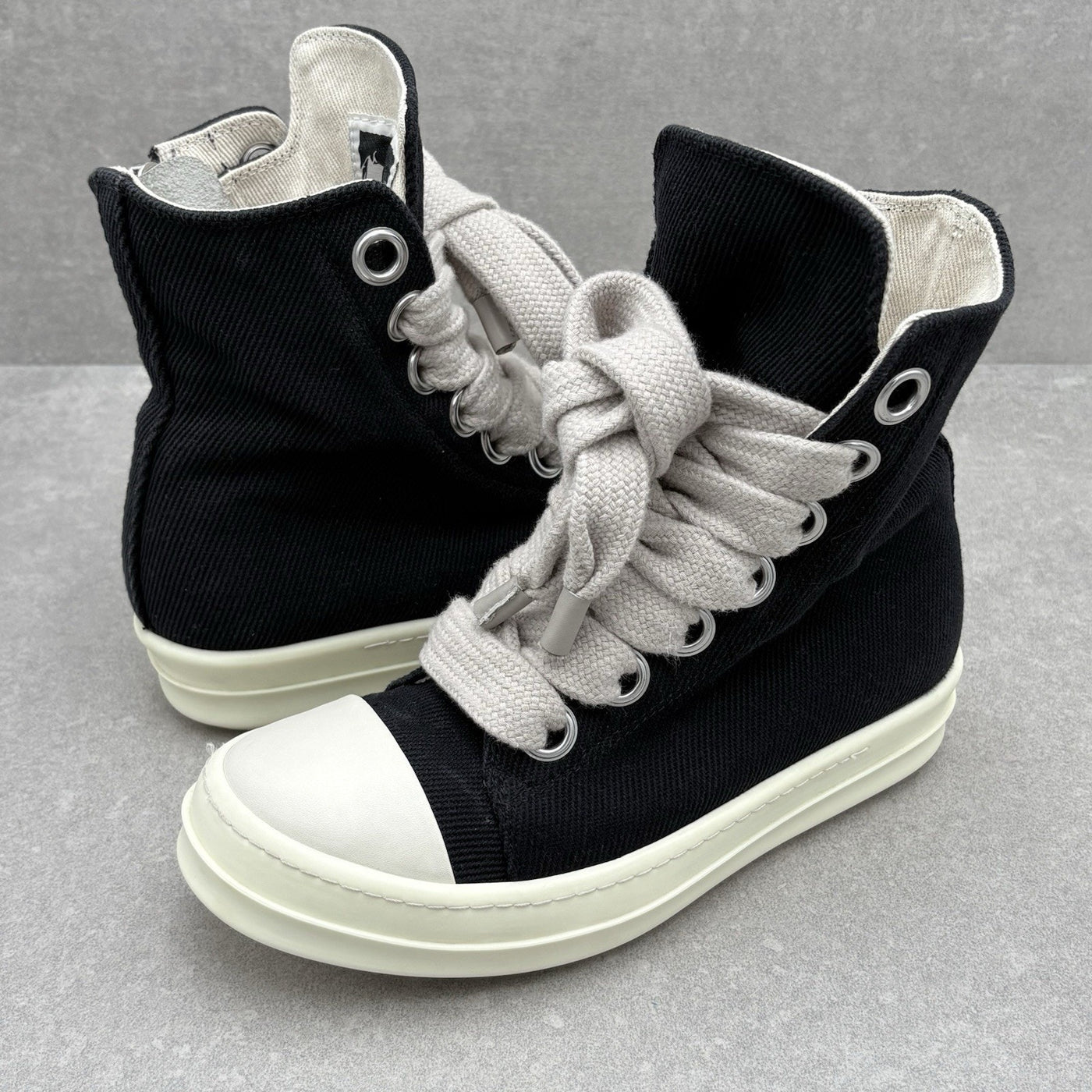 DRKSHDW Jumbo Lace Sneakers Black